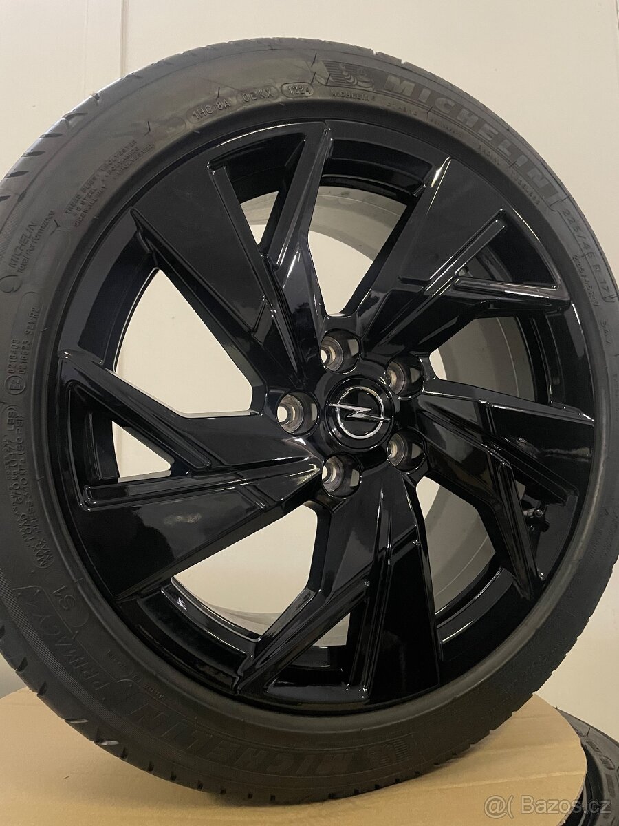 Orig nové Opel Astra 5x108 r17 +Michelin 225/45/17