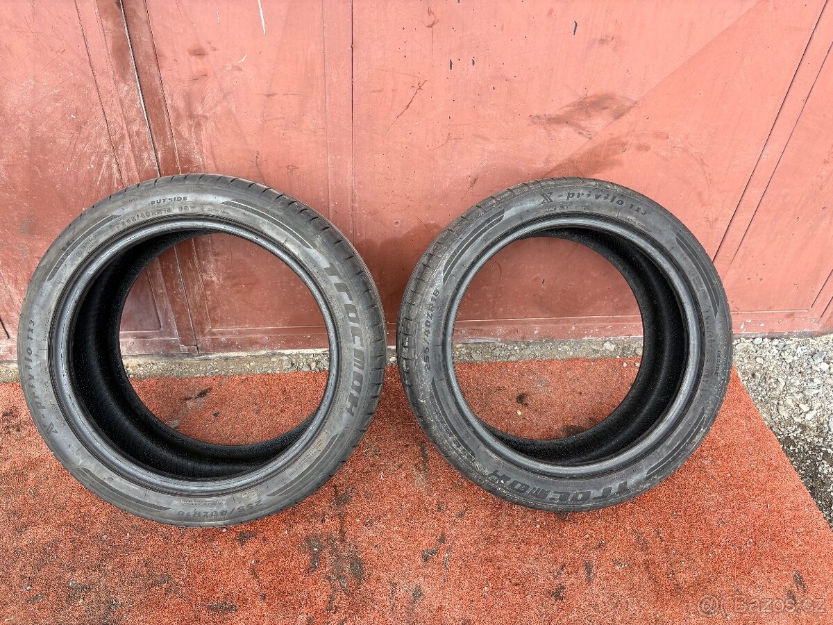 Pneumatiky 255/40/18 Y