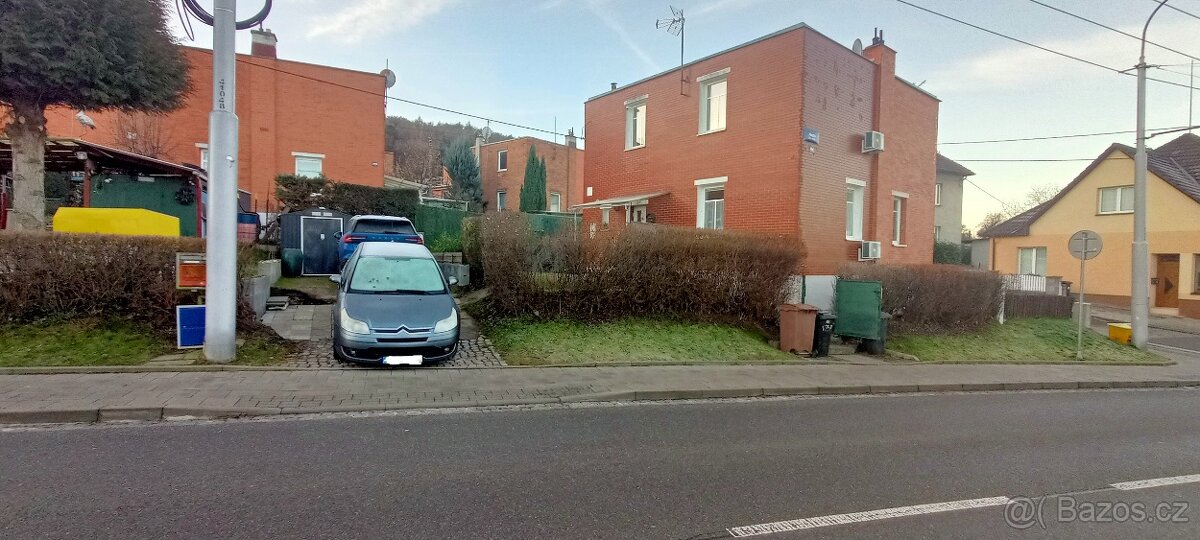 Půldomek