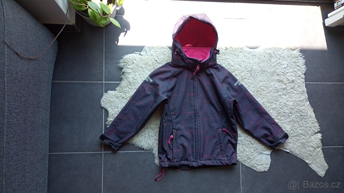 divci softschellova bunda zn. Level vel. 120