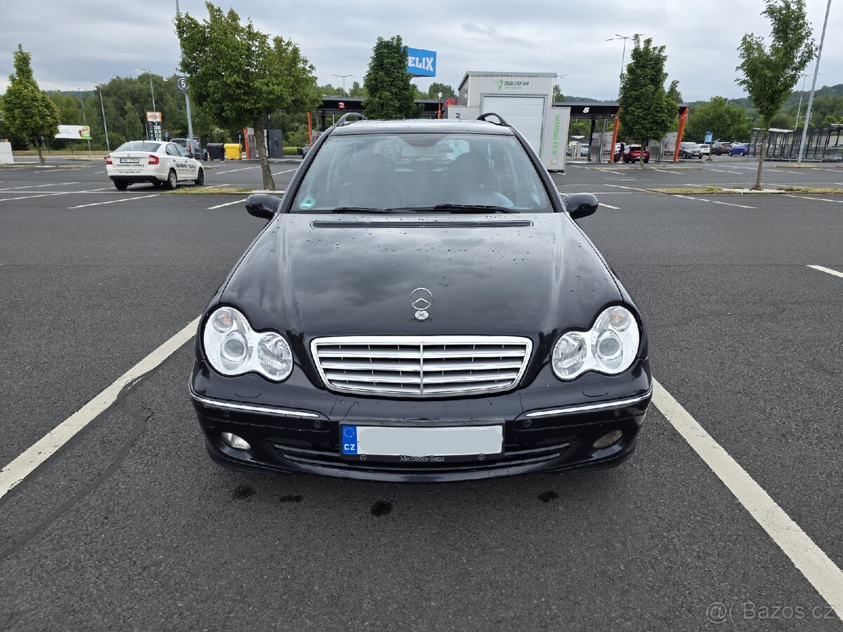 Mercedes-Benz S203 2.2 CDI