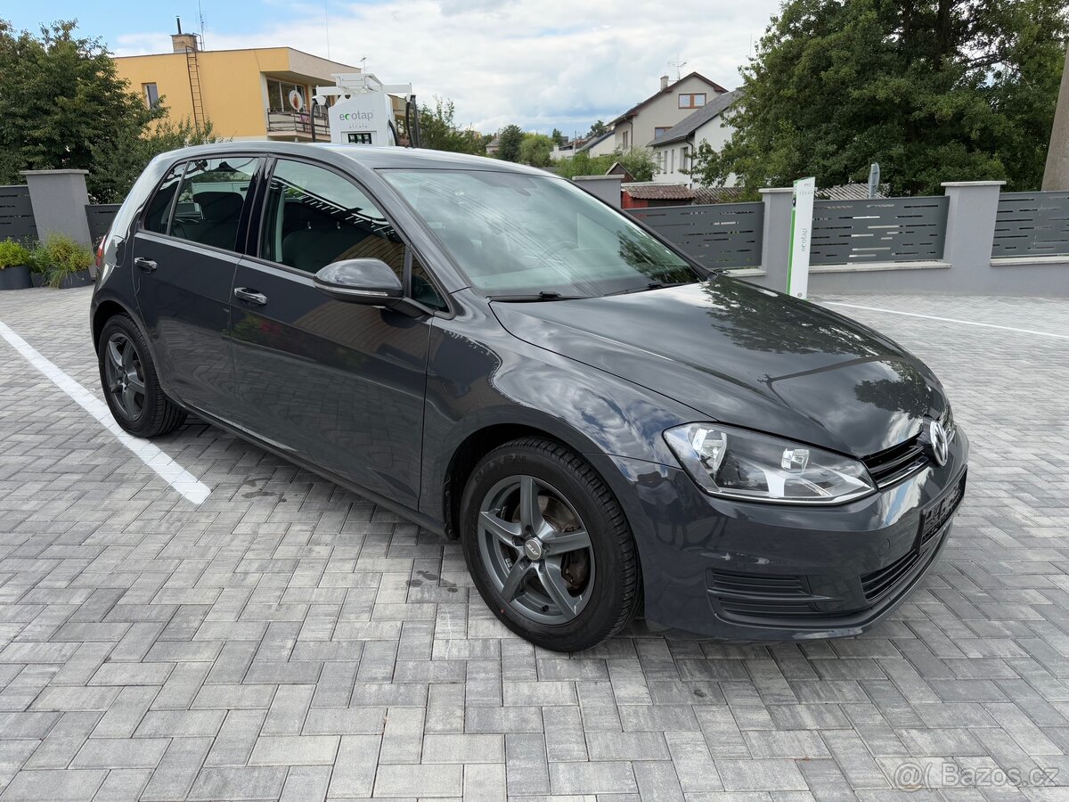 VW Golf7 1.4tsi 2014 jen 109.967km tažné zařízení