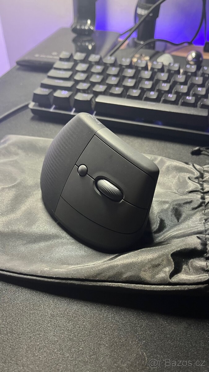 Bezdrátová ergonomická myš Logitech