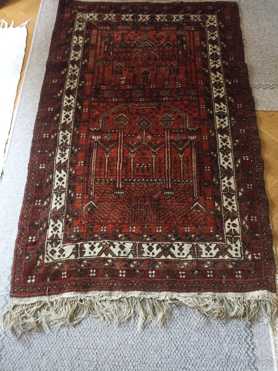 Prodám orientální koberec