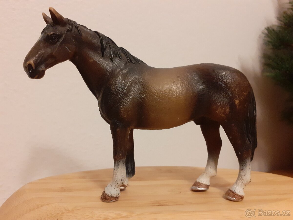SCHLEICH Koně SBĚRATELSKÉ FIGURKY 12