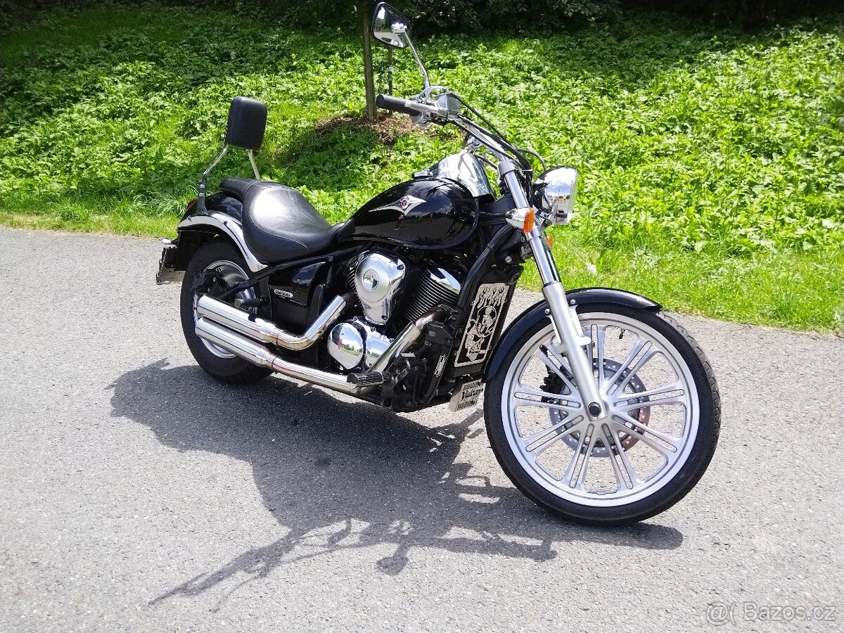 Kawasaki Vulcan 900