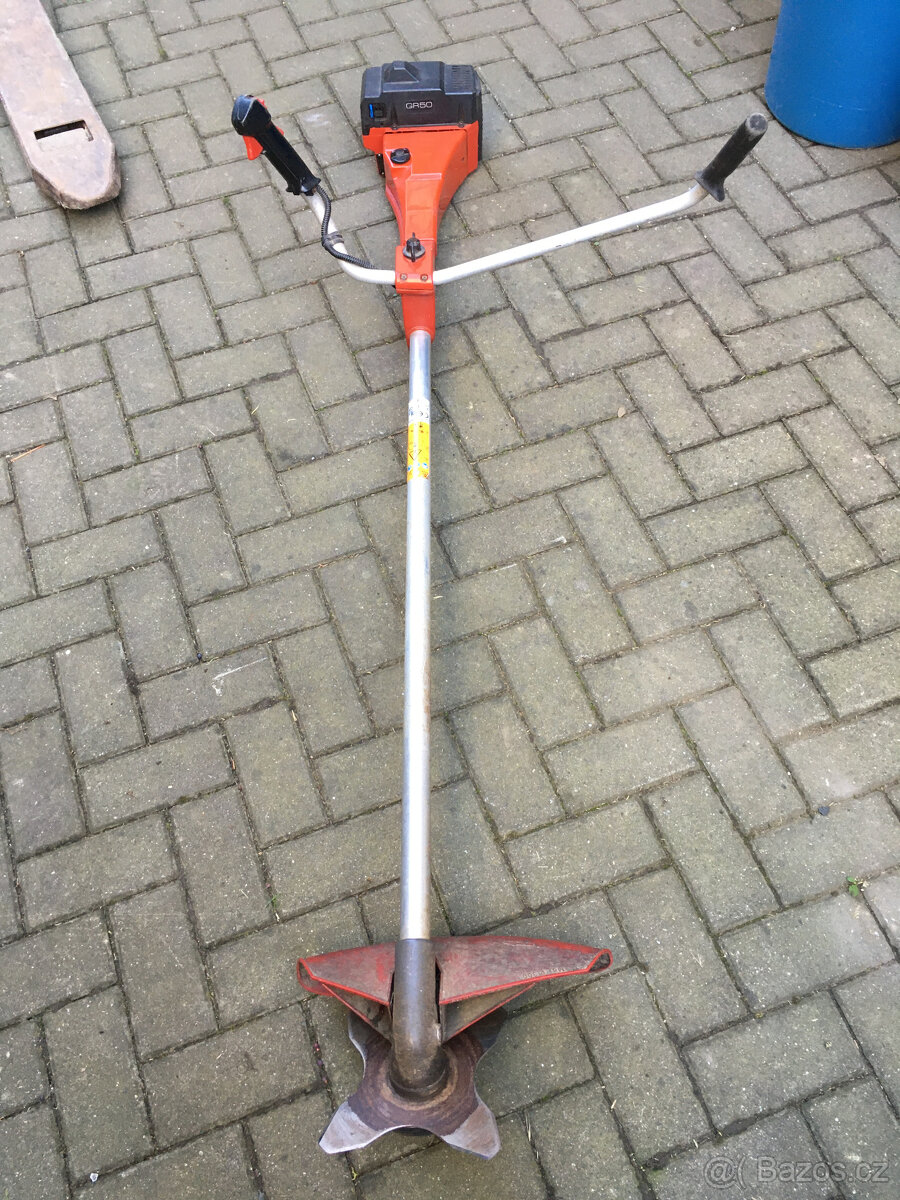 křovinořez Jonsered GR50