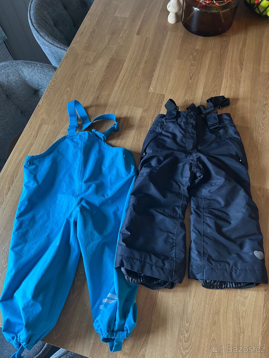 Dětské oteplovaky a nepromokavé kalhoty velikost 98/104