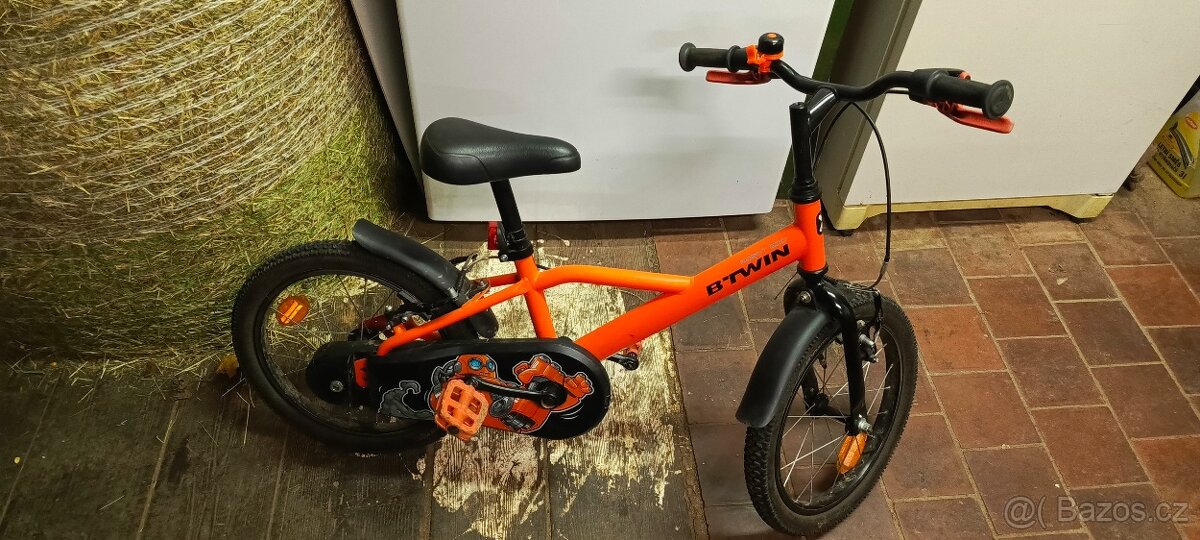 Dětské kolo 16