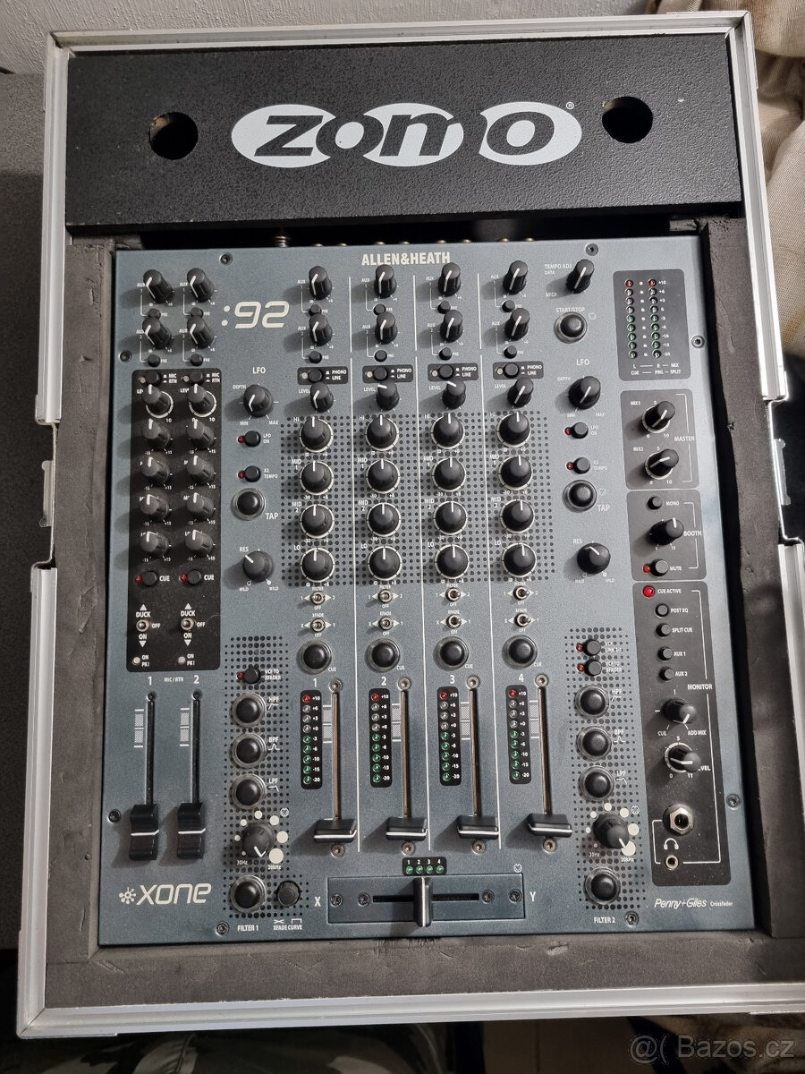 PRODÁM MIX Allen & Heath XONE:92