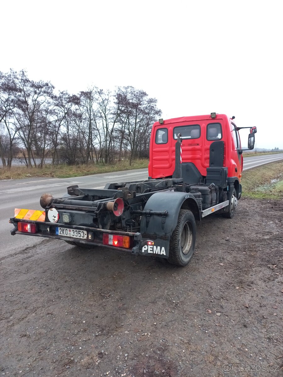 Avia D 75 , hákový nosič kontejneru