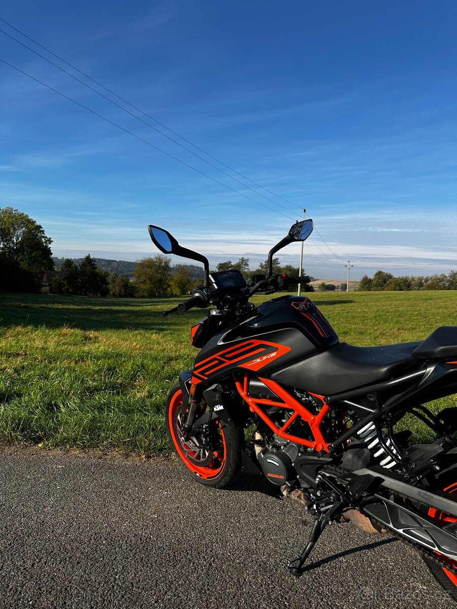 KTM Duke 125cc 2021