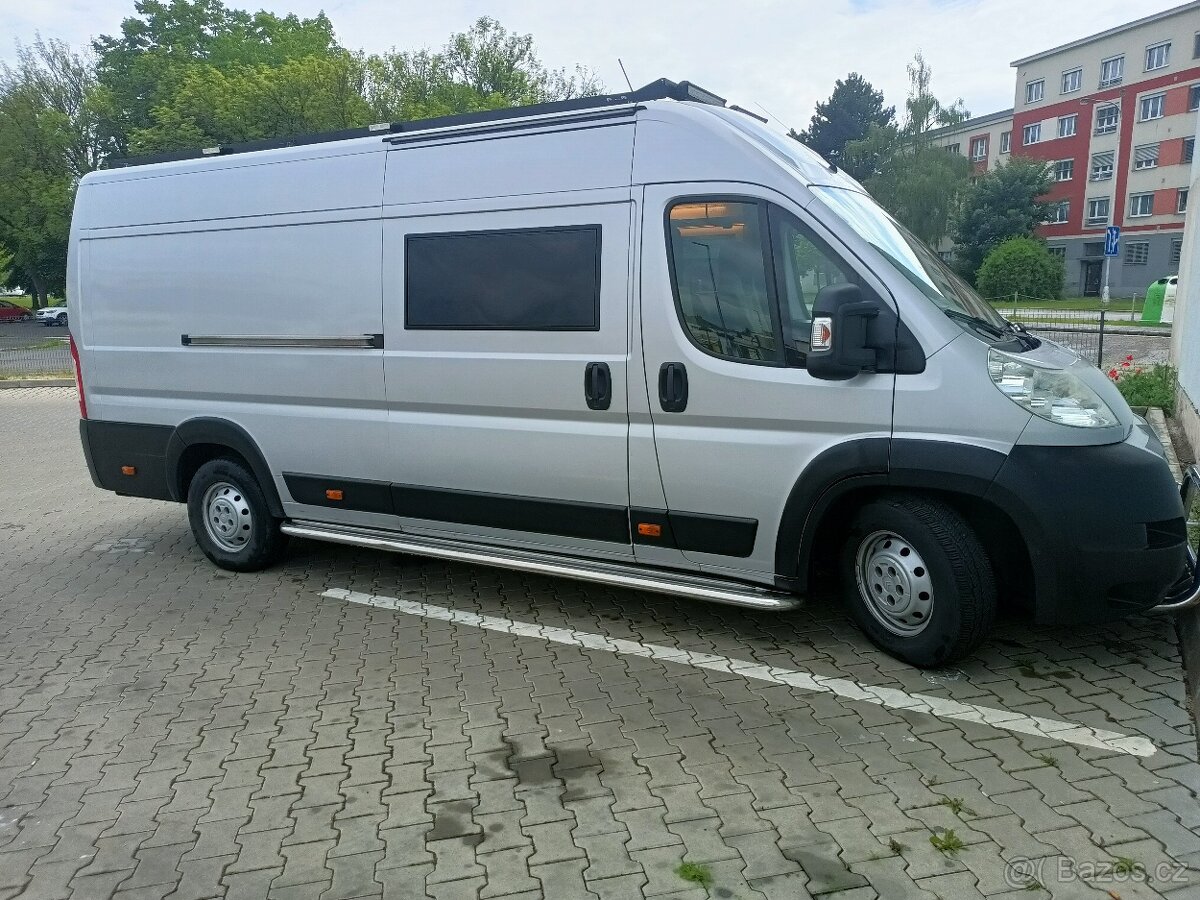 Prodám obytnou dodávku Citroen Jumper 3.0 HDI, 200 PS