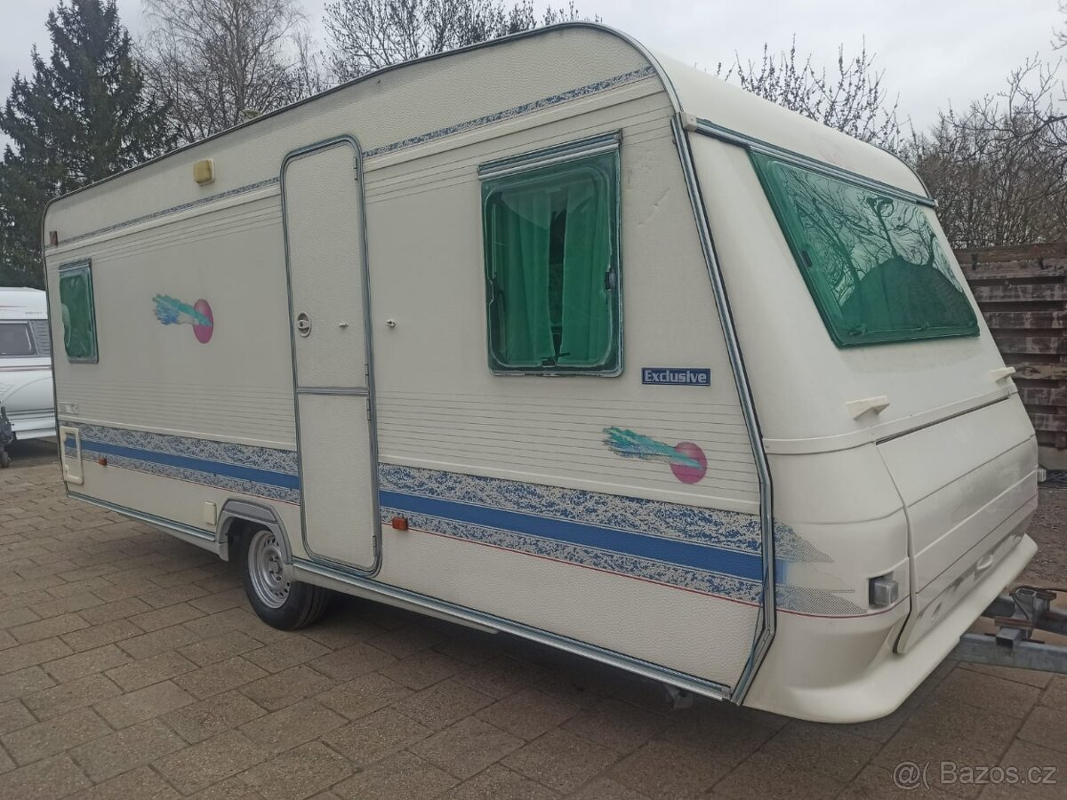 Adria 502, solární systém, LED osvětlení, předstan