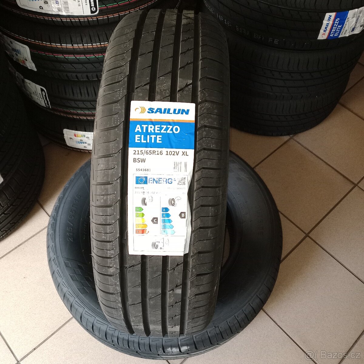 Prodám sadu čtyř letních kol 215/65R16 102V XL BSW