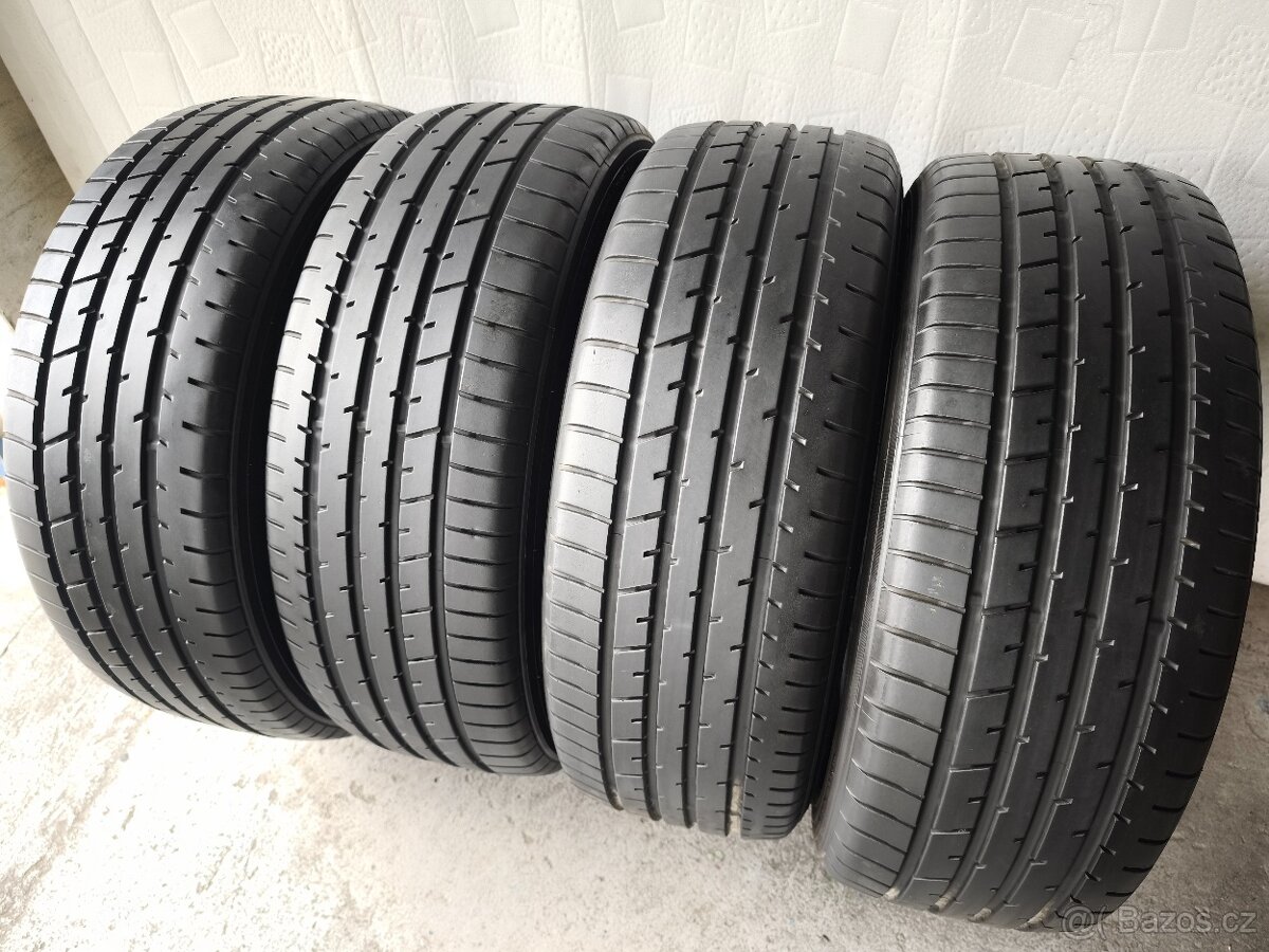 225/55 r19 letní pneumatiky Toyo na SUV