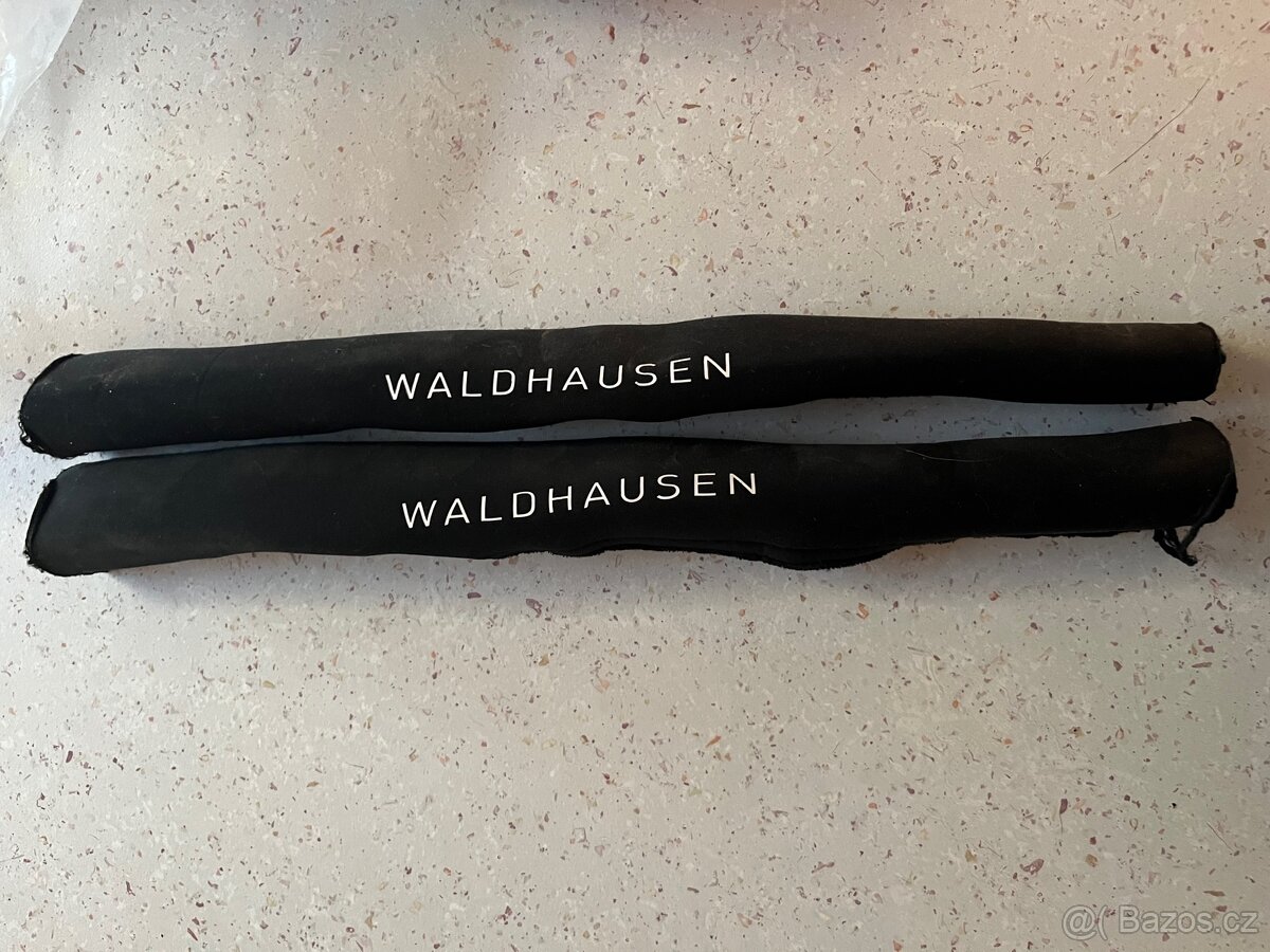 Waldhausen Potah na Martingal a poprsník