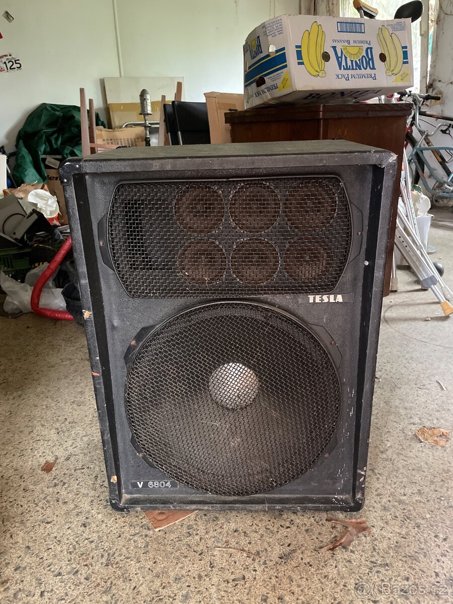 Reprák Tesla V6804