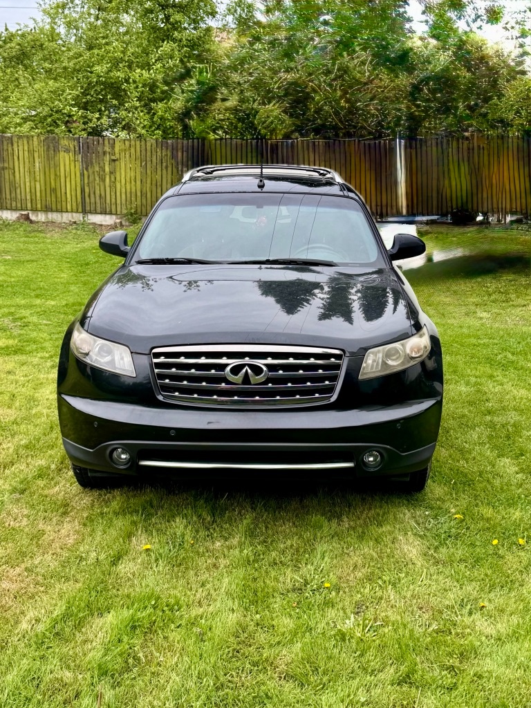 INFINITI FX35