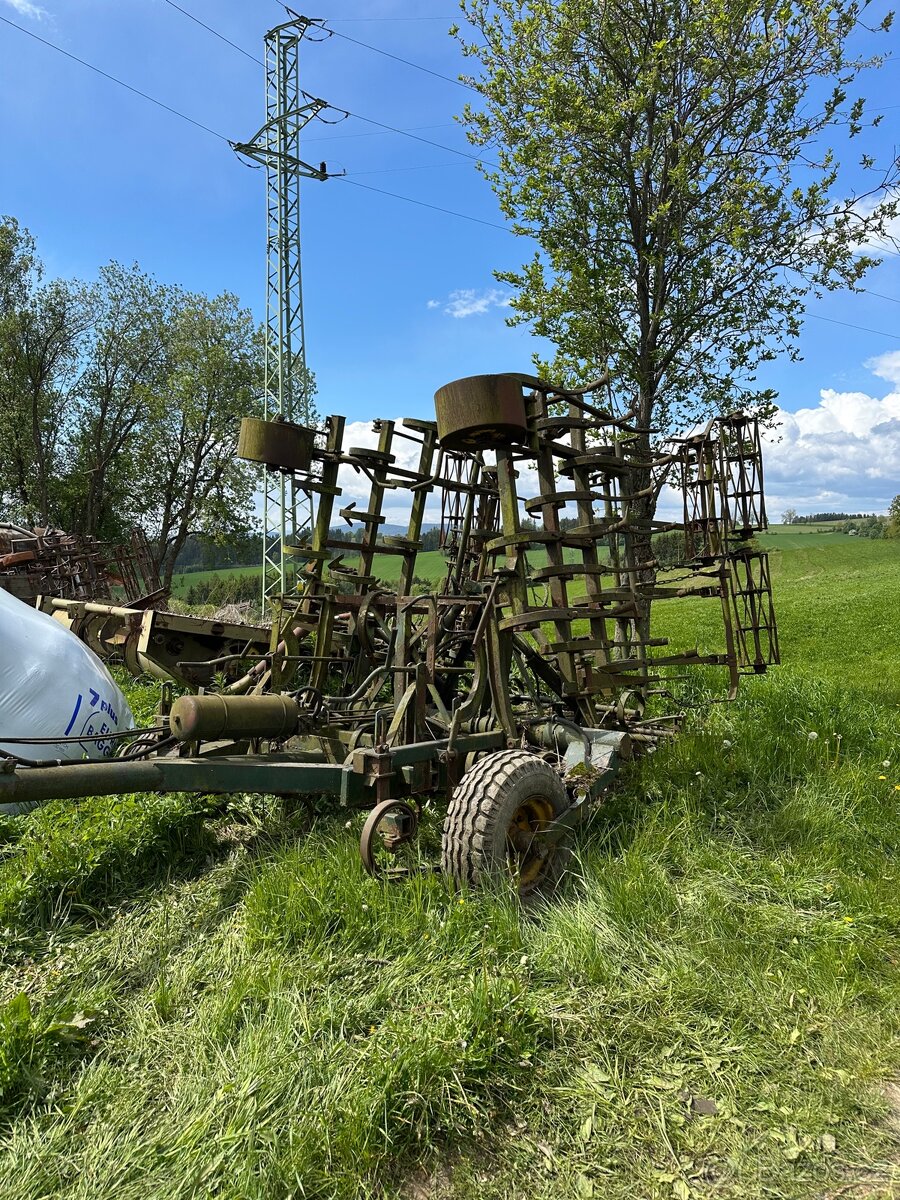 Kombinátor