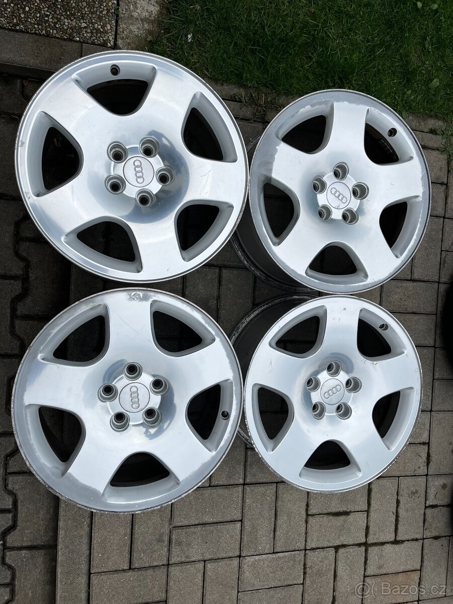 4x alu disky 5x112 R17 audi, seat, škoda, vw