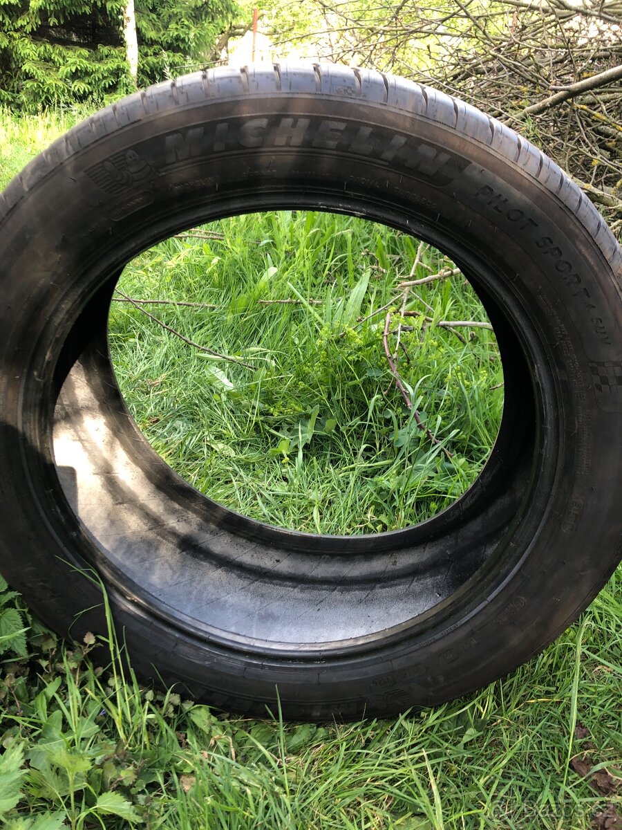 275/45 R20 DOT24-7mm