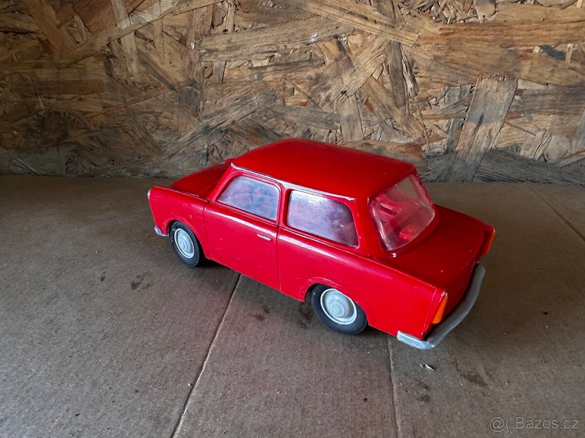 Trabant retro hračka