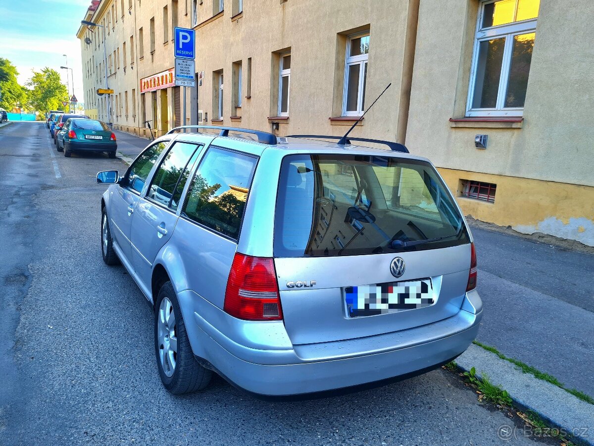 Volkswagen Golf 4 Variant Combi 1.4.16V 2004 MODEL PACIFIC