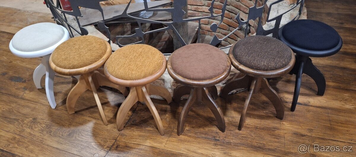 Klavírní stolička židlička