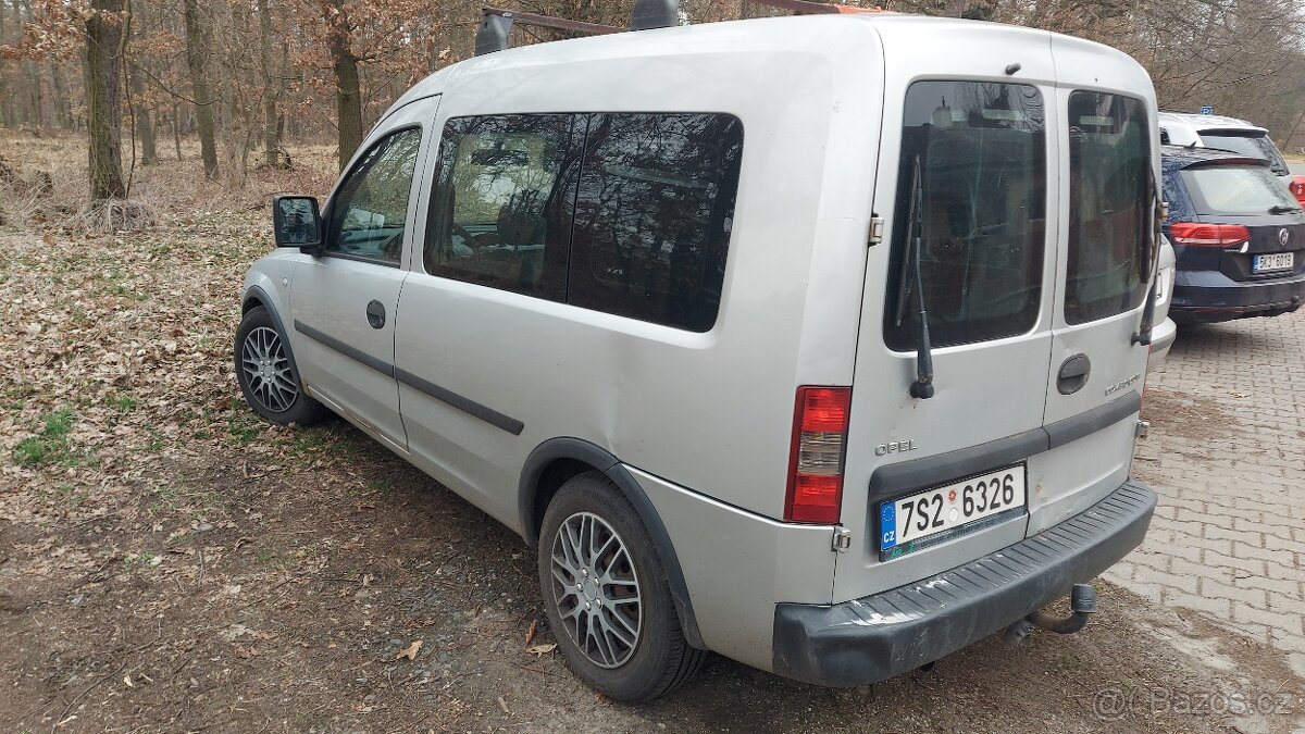 2x Opel combo 1.3 cdti