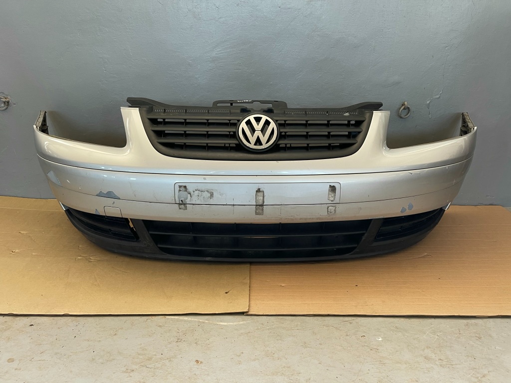 VW TOURAN - 1T - 2003-2010 - nárazník + maska - LA7W