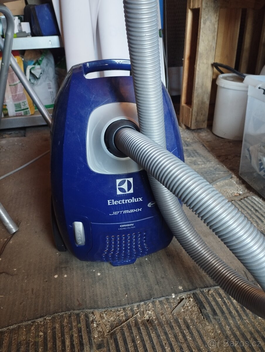 Vysavač Elektrolux Jetmaxx 1300W