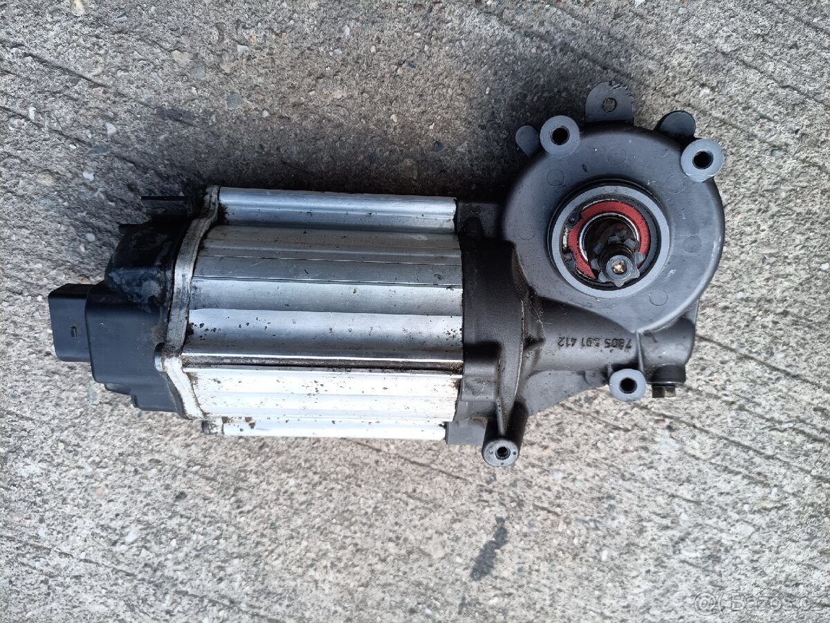 Motor řízení Octavia 2, VW Golf,Touran
