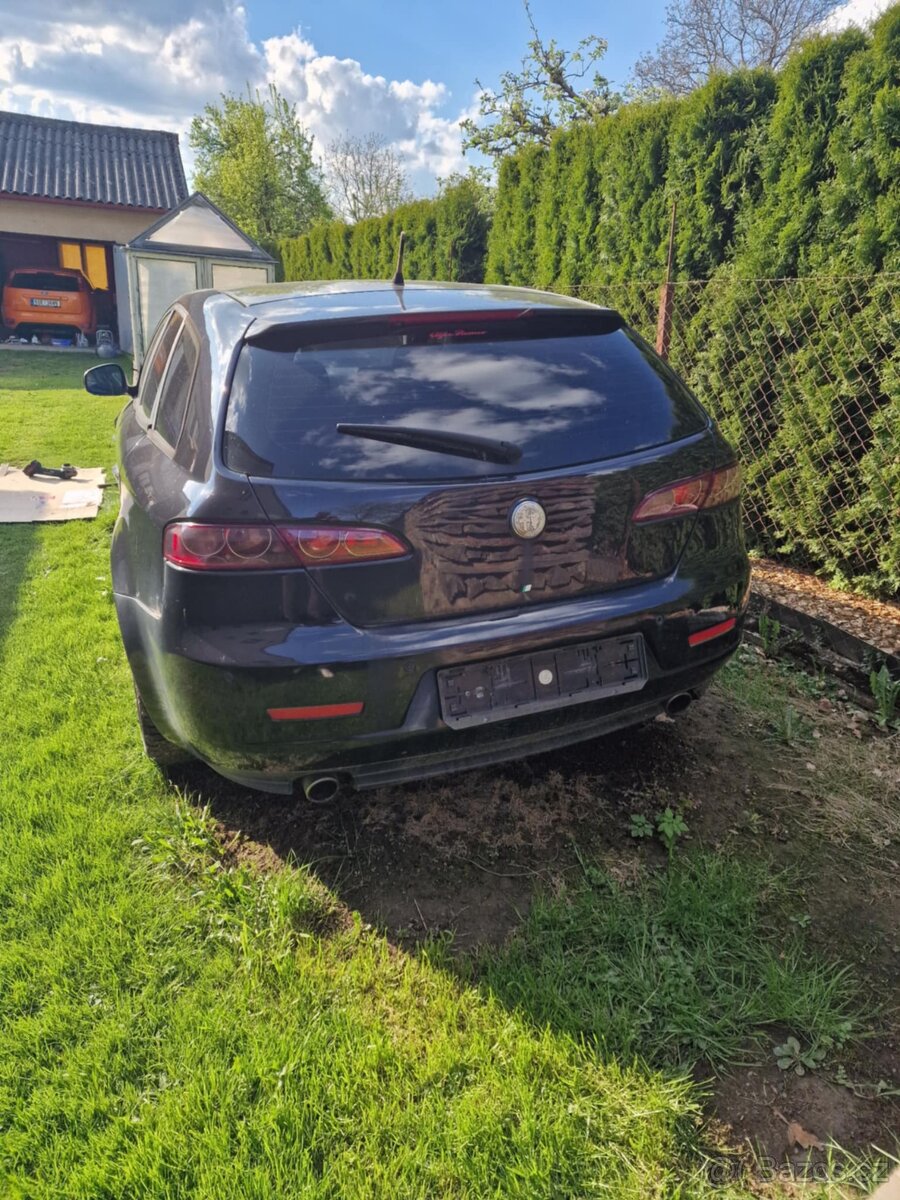 Alfa Romeo 159