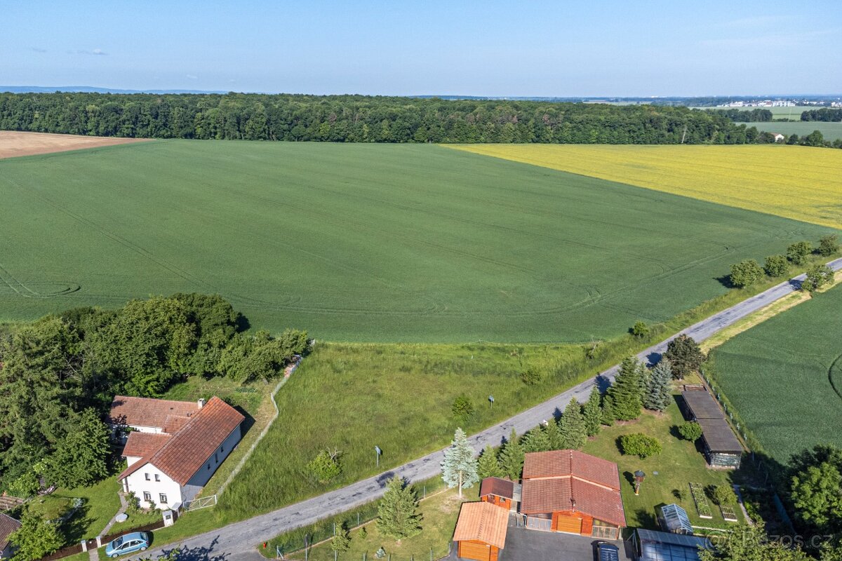 Stavební pozemek pro klidné bydlení