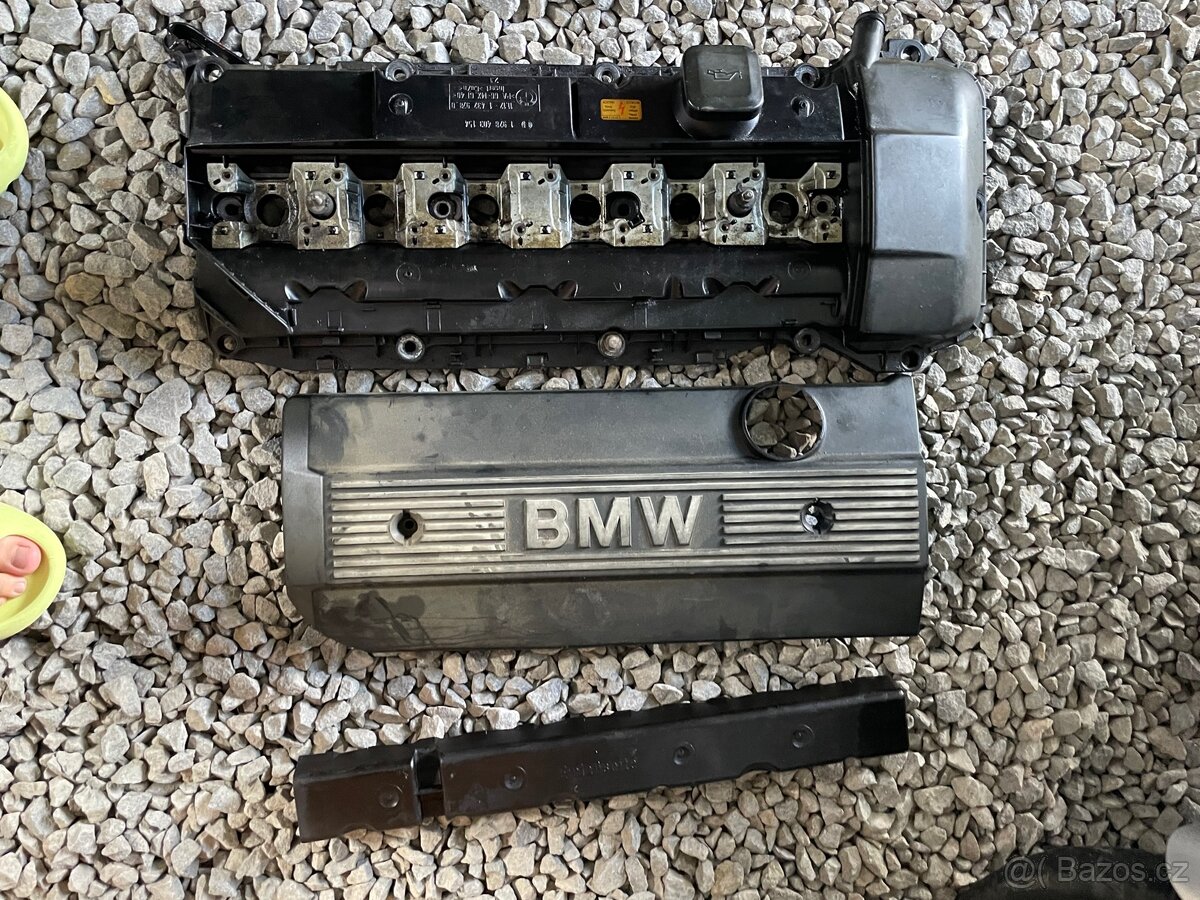 Celý kryt motoru BmwE46
