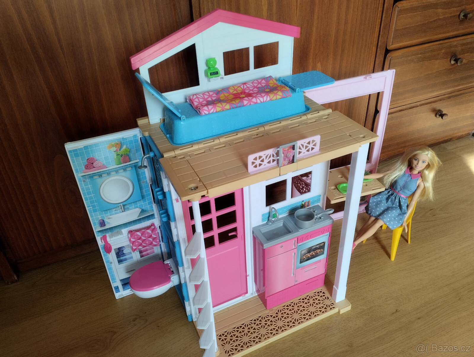 Domeček pro panenky Barbie GXC00