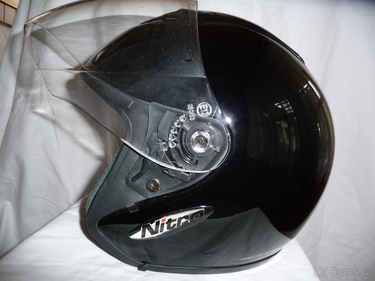 Helma NITRO Nová