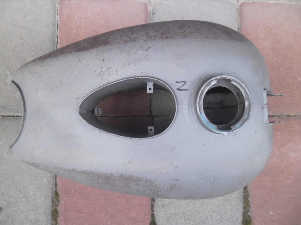 Jawa 250 pérák Zbrojovka