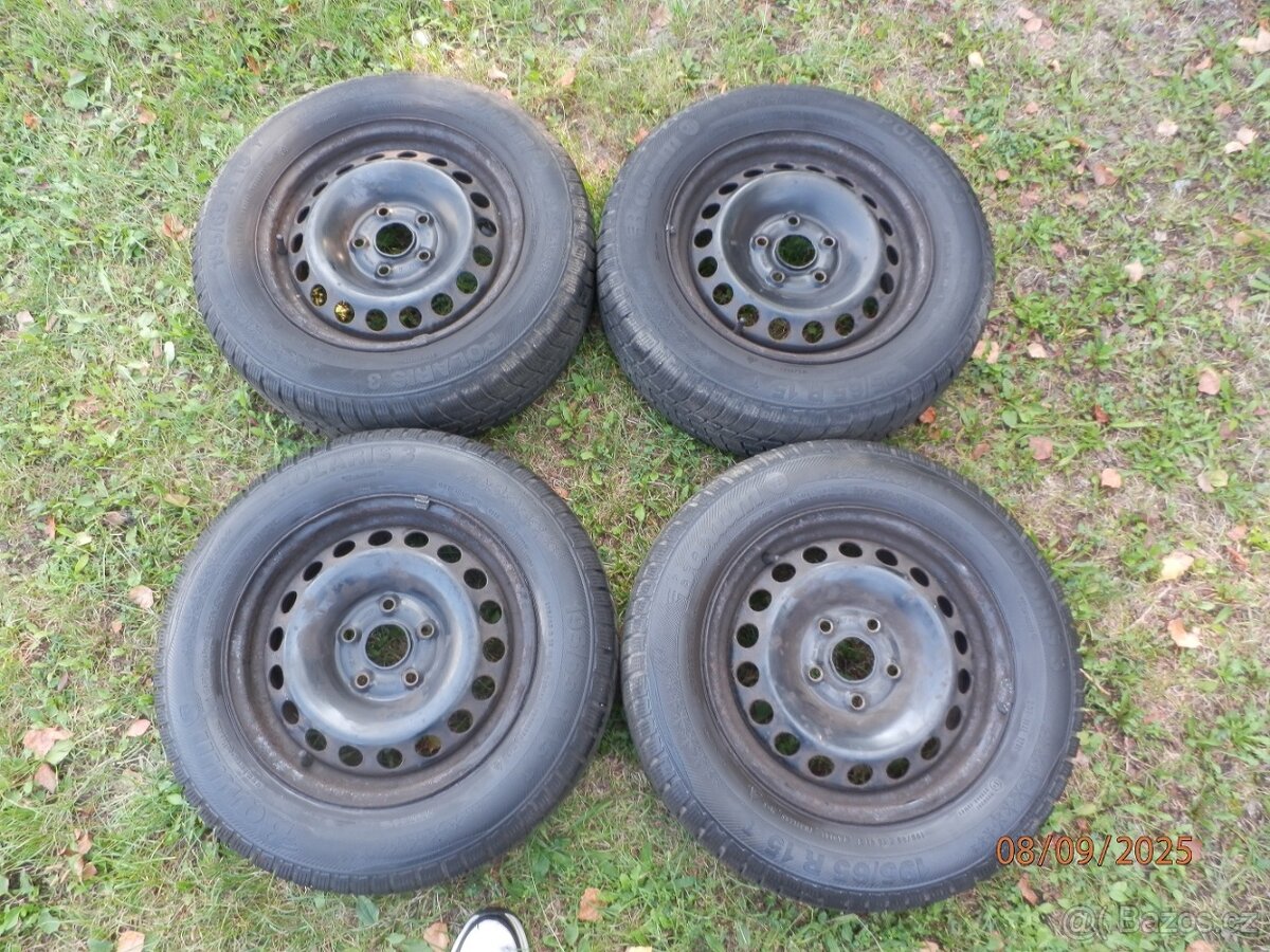 4x Obutá zimní sada ŠKODA OCTAVIA 2 BARUM 195/65 R15
