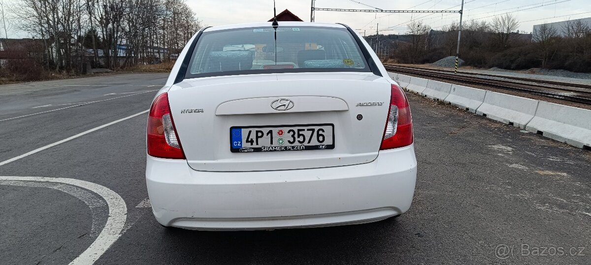 Hyundai Accent 1.4 benzín+LPG