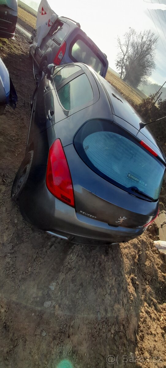 Peugeot 308 st.model a lift st.modelu