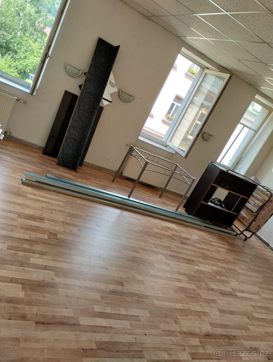 Pronajmu větší 2+1 na STŘEKOVĚ