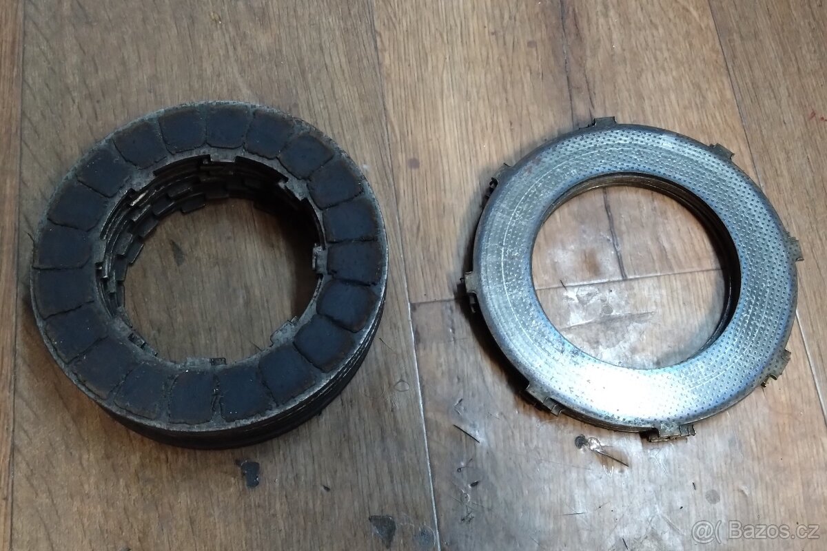 Prodám díly Jawa 250