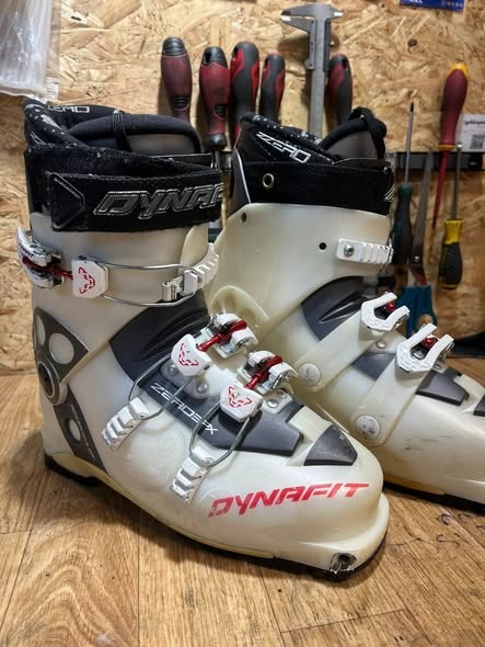 Skialpové boty Dynafit vel 25-26,5