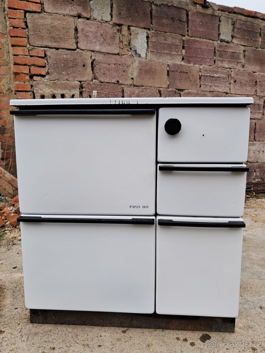 Kovosmalt sporak fiko 80