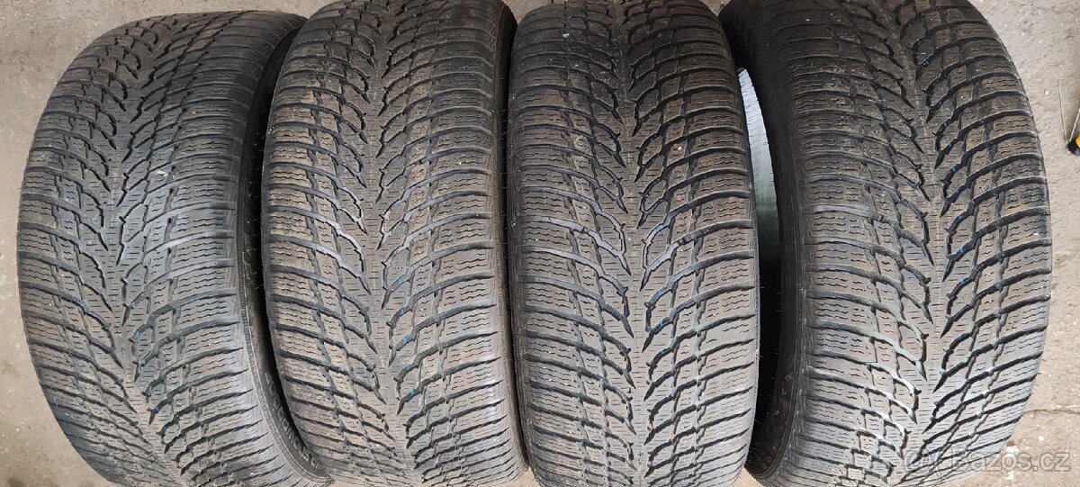 Zimní sada pneumatik Nokian 245/45R18 100V 6,00mm