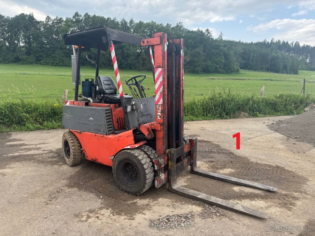 Vysokozdvižný vozík Desta DVHM 2522 - více ks