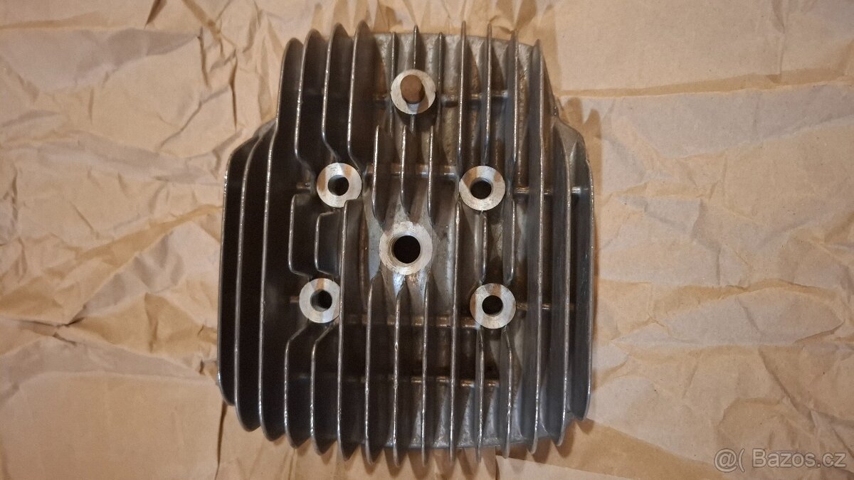 ČZ 175/477 175/487 hlava uloženka