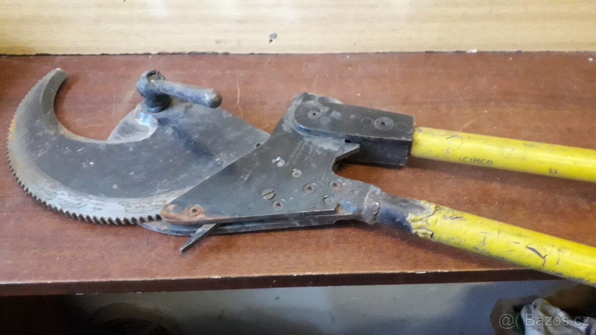 Nožnice na káble prevodové zn. KLAUKE